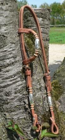 Pure Harness! Einohr Kopfstück Silver Bulbs und Rohhaut